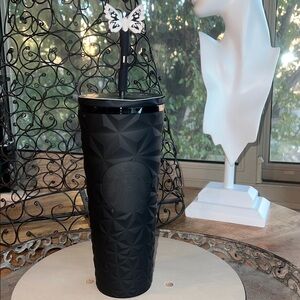 🖤NWT🦇Starbucks 2025 Halloween Glow in the Dark Black Prism Butterfly Tumbler